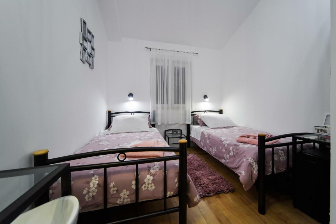 Apartments And Rooms Nekic Zadar Dış mekan fotoğraf